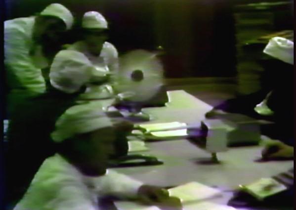 Salle de commande du réacteur 1, extrait du film Tchernobyl du Comité d'Etat de l'Union soviétique pour l'utilisation de l'énergie atomique, 1986. Archives IRSN/FAR 380318